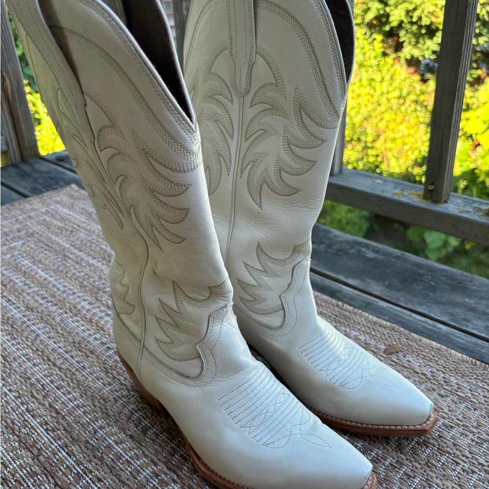 Tecovas 9 Annie in Bone